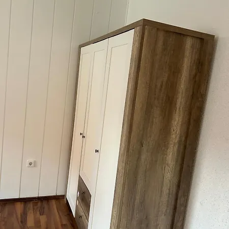 3 Bedrooms Furnished Frankfurt *