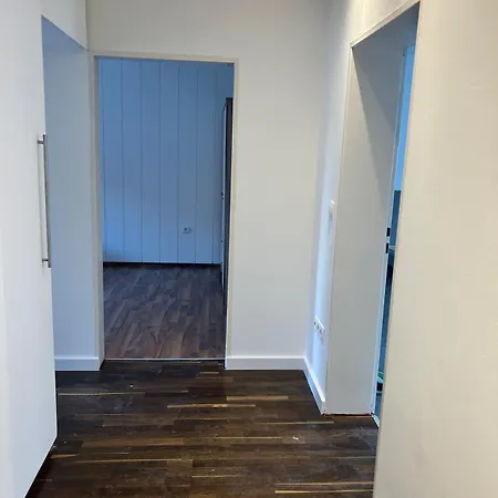 Apartment 3 Bedrooms Furnished Frankfurt *